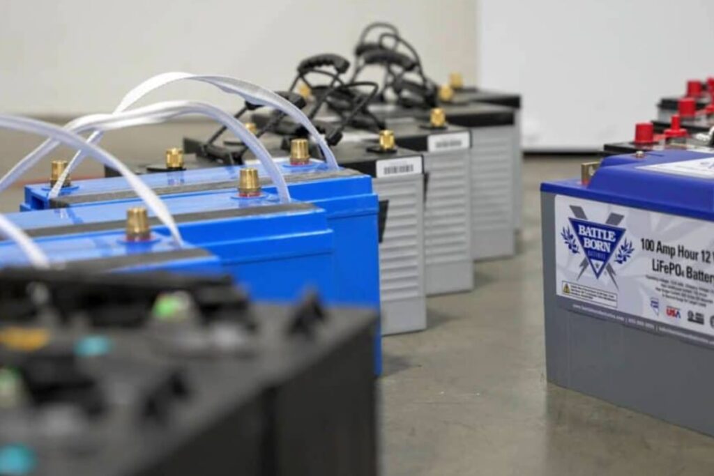 Are You Looking For Deep Cycle Batteries Solar For Your Home?